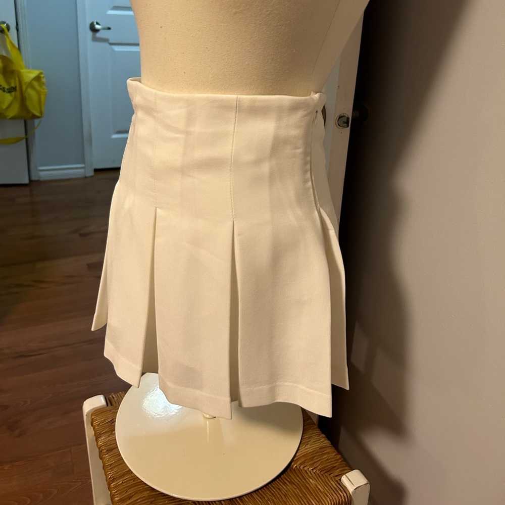 Babaton tennis skirt